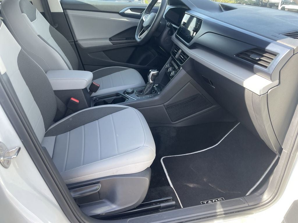 2024 Volkswagen Taos 1.5T SE
