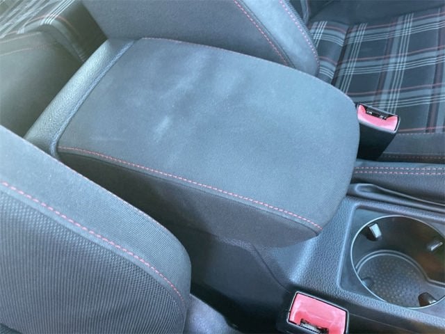 2015 Volkswagen Golf GTI 2.0T S