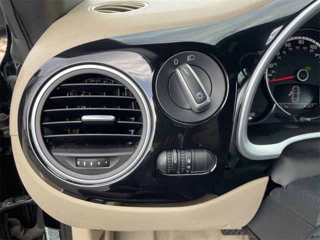 2015 Volkswagen Beetle 1.8T