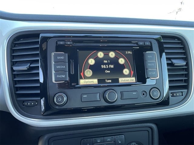 2015 Volkswagen Beetle 1.8T Classic