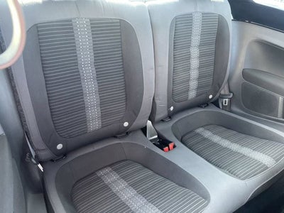 2012 Volkswagen Beetle 2.0 TSi
