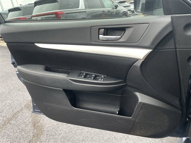 2013 Subaru Legacy 2.5i Premium