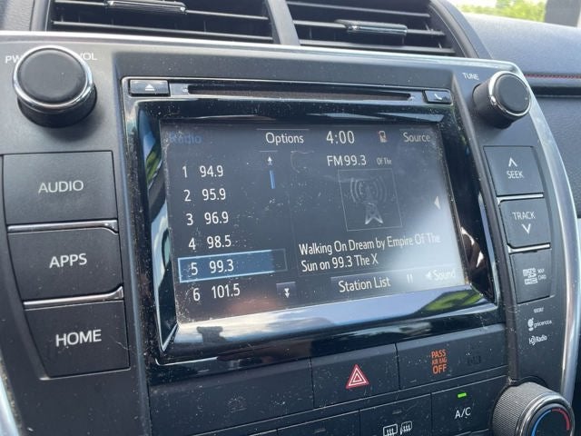 2015 Toyota Camry SE