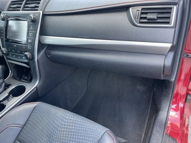 2015 Toyota Camry SE