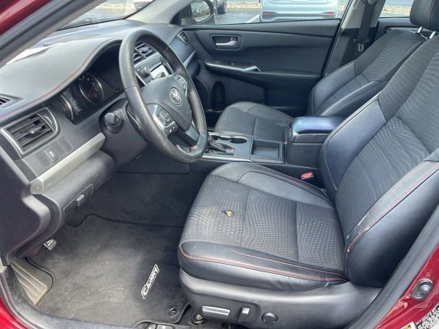 2015 Toyota Camry SE