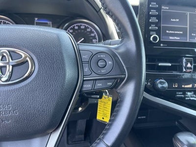 2022 Toyota Camry SE