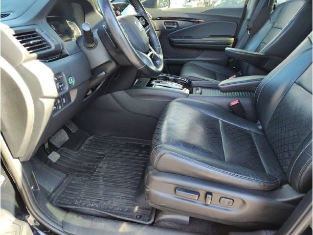 2020 Honda Passport Elite