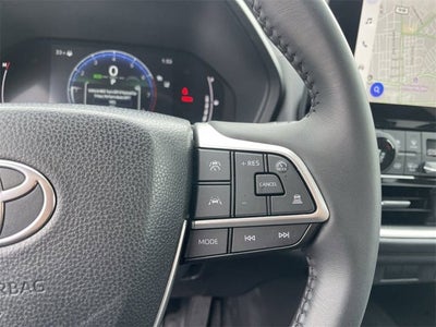 2025 Toyota Grand Highlander Base