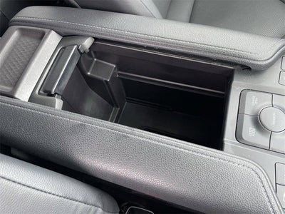2025 Toyota Grand Highlander Base