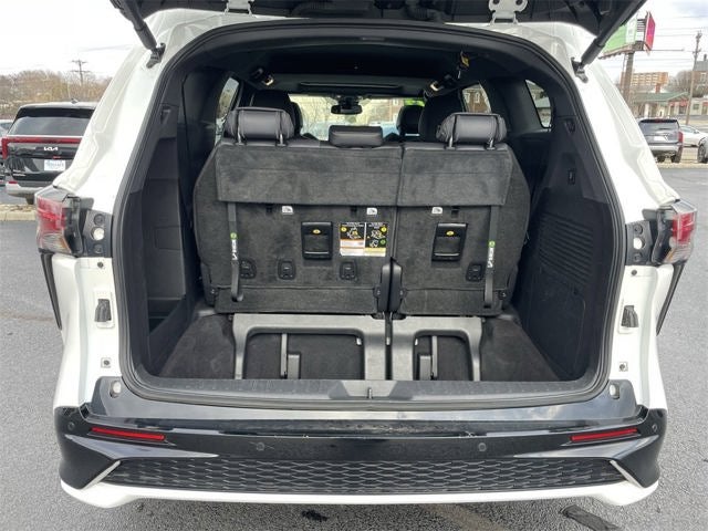 2022 Toyota Sienna XSE 7 Passenger