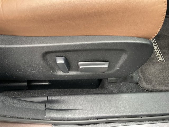 2017 Toyota Highlander Limited Platinum