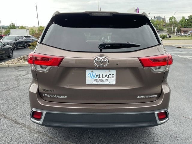 2017 Toyota Highlander Limited Platinum