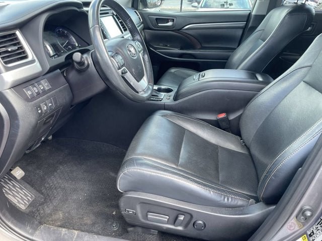 2019 Toyota Highlander Limited Platinum