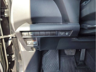 2023 Toyota Sienna XSE 7 Passenger
