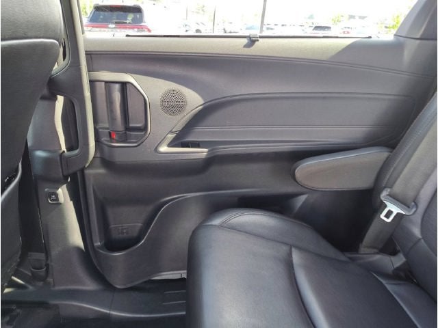 2023 Toyota Sienna XSE 7 Passenger