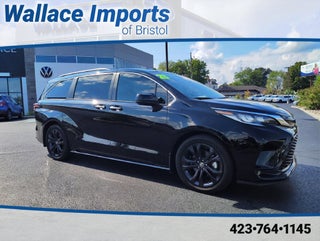 2023 Toyota Sienna XSE 7 Passenger