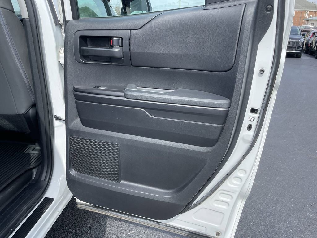 2017 Toyota Tundra SR