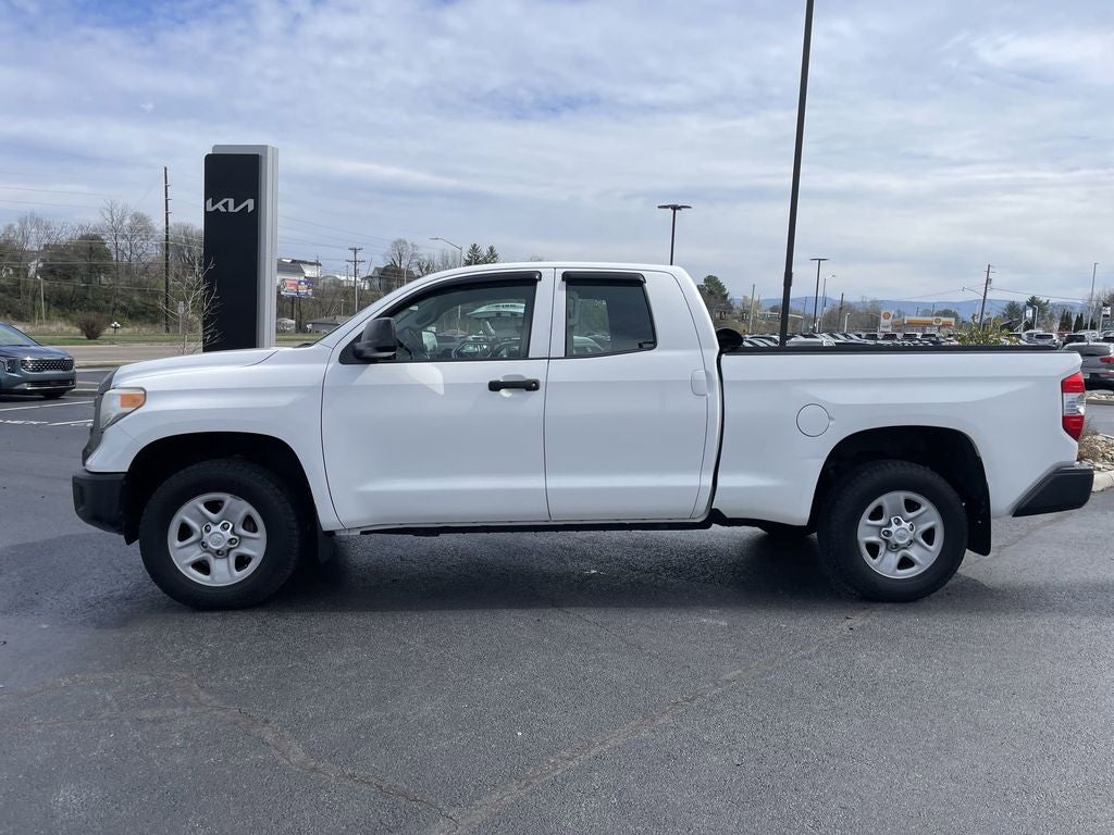 2017 Toyota Tundra SR