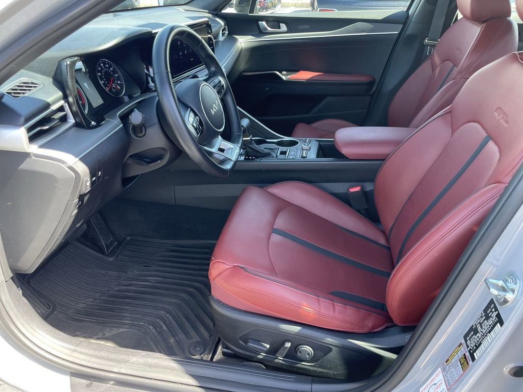 2024 Kia K5 GT-Line