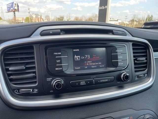 2016 Kia Sorento LX