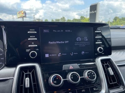 2022 Kia Sorento LX