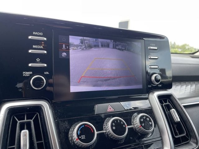 2022 Kia Sorento LX