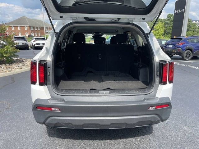 2022 Kia Sorento LX
