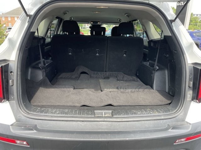 2022 Kia Sorento LX