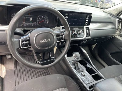 2022 Kia Sorento LX