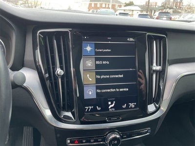 2020 Volvo S60 T6 Momentum