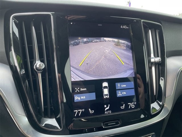 2020 Volvo S60 T6 Momentum