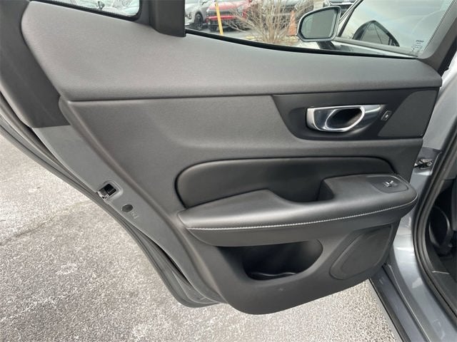 2020 Volvo S60 T6 Momentum