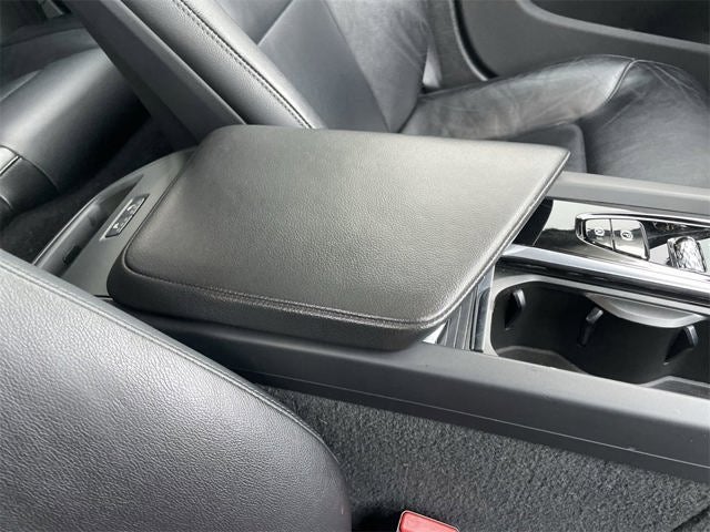 2020 Volvo S60 T6 Momentum