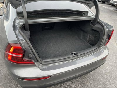 2020 Volvo S60 T6 Momentum