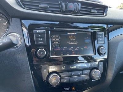 2022 Nissan Rogue Sport SV