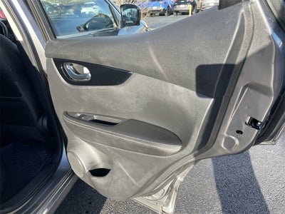 2022 Nissan Rogue Sport SV