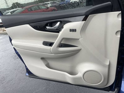 2022 Nissan Rogue Sport SV