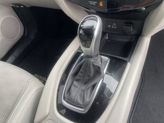 2022 Nissan Rogue Sport SV
