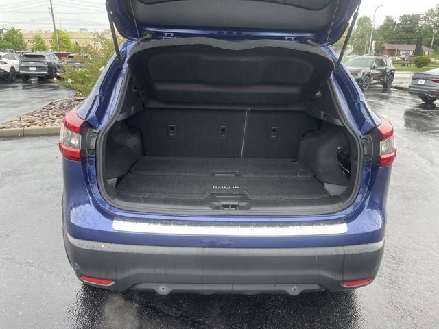2022 Nissan Rogue Sport SV