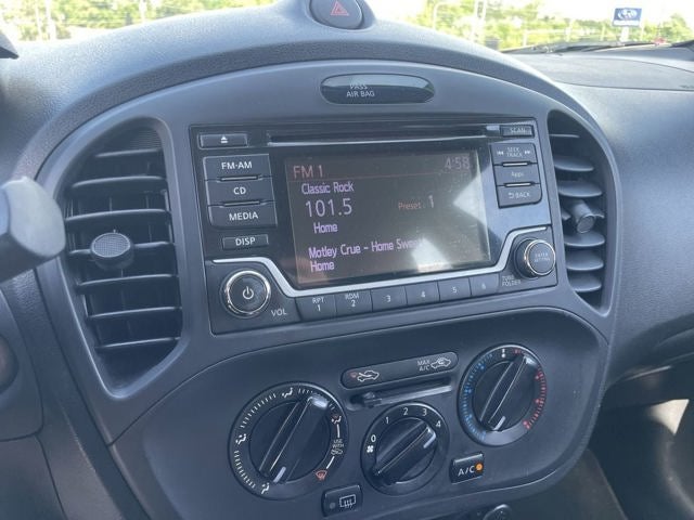 2015 Nissan Juke S