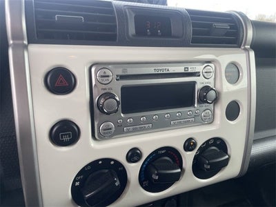 2014 Toyota FJ Cruiser Base