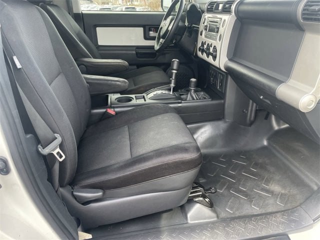 2014 Toyota FJ Cruiser Base