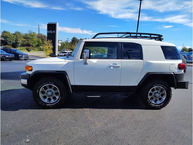 2012 Toyota FJ Cruiser Base