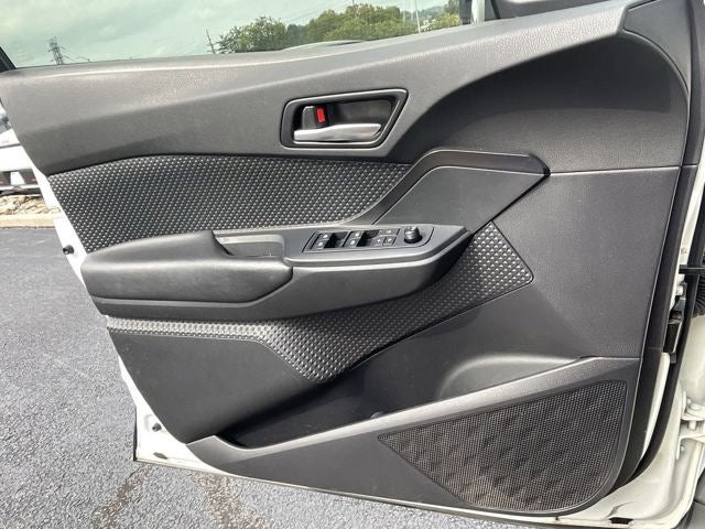2019 Toyota C-HR LE