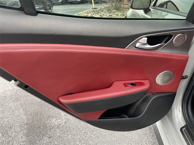 2020 Kia Stinger GT1