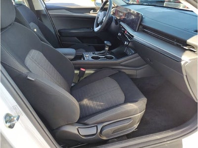 2026 Kia K5 LXS
