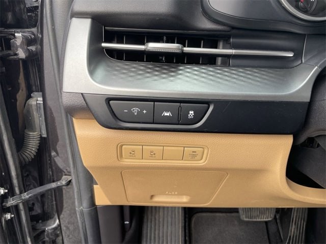 2022 Kia Carnival LXS