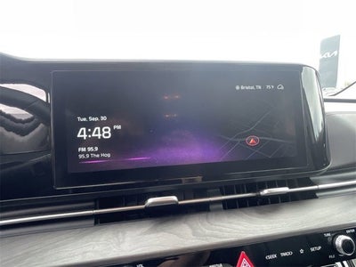 2024 Kia Carnival EX