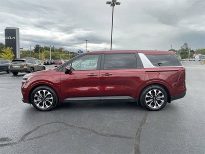 2024 Kia Carnival EX