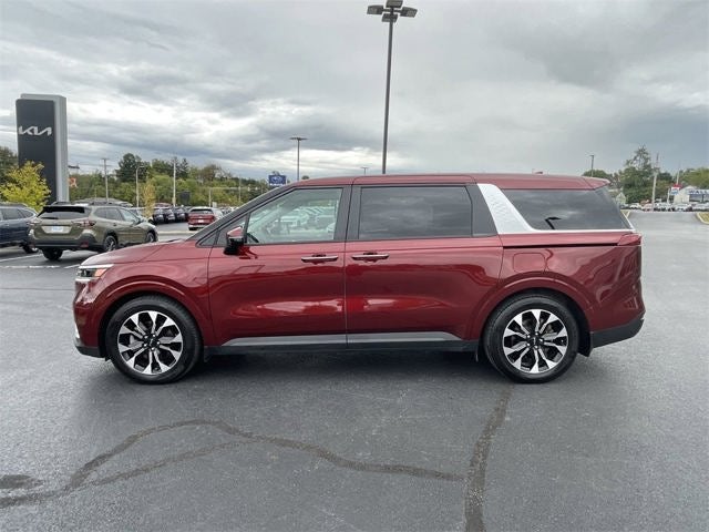 2024 Kia Carnival EX